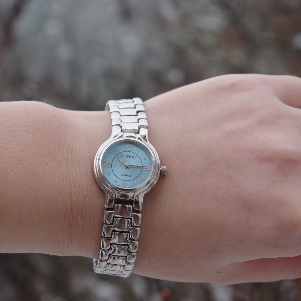 Brand New Geneva Ladies Wrist Watch Silver plated